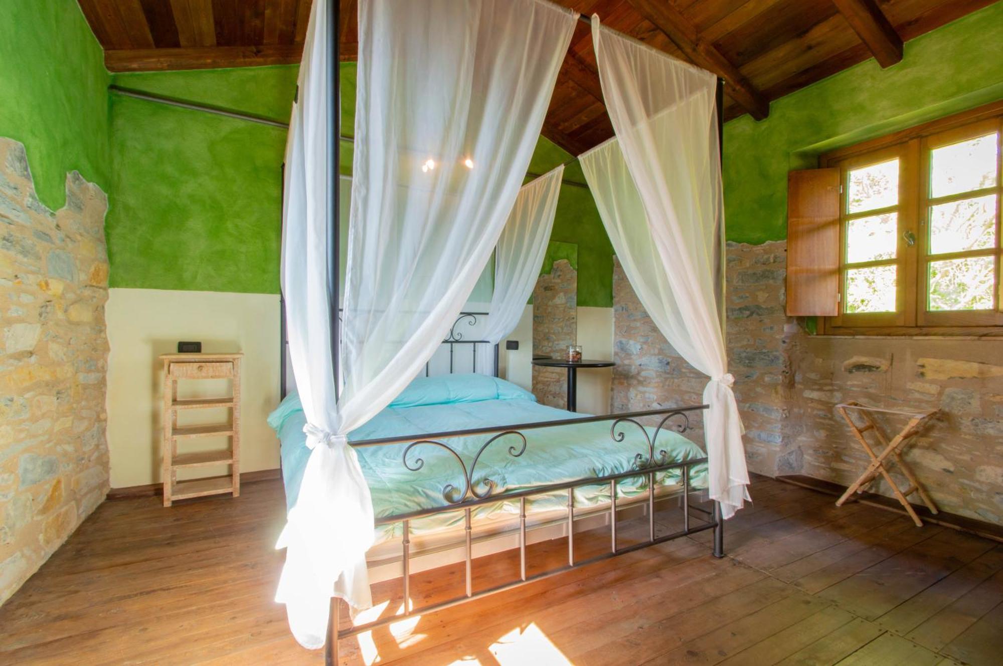 Casa Vacanze La Casala Fivizzano Exterior foto